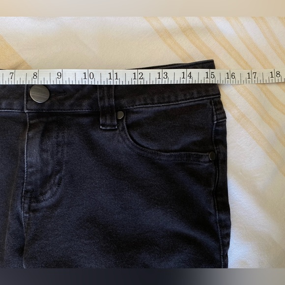 CAbiđź‘–Super Skinny Perfect Stretch Skinny Jeans SZ 4 in Faded Black #3044 - Picture 8 of 15